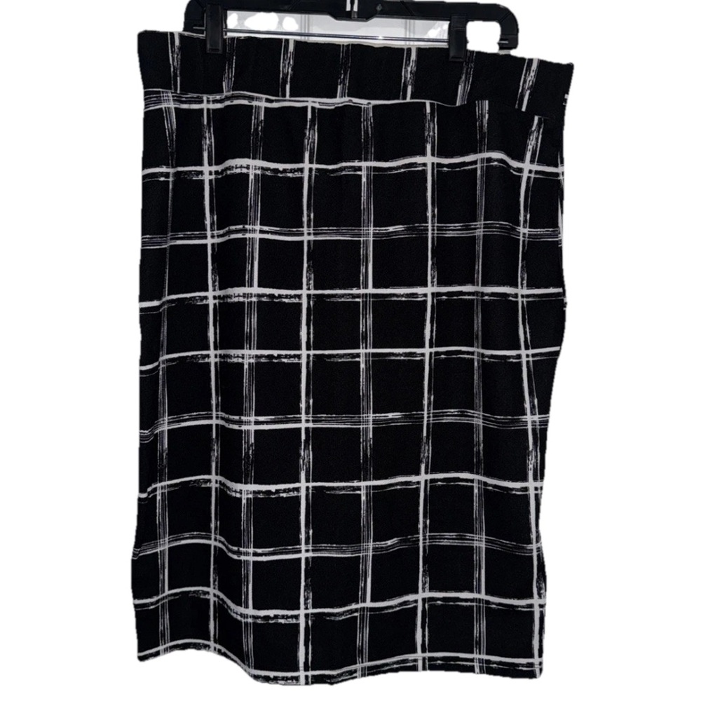 Olivia Blu Women's Midi Skirt Black/White 2XL